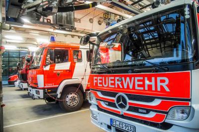 Esslingen: Unwetter sorgt fuer vollgelaufene Keller, Tiefgaragen und ueberschwemmte Strassen